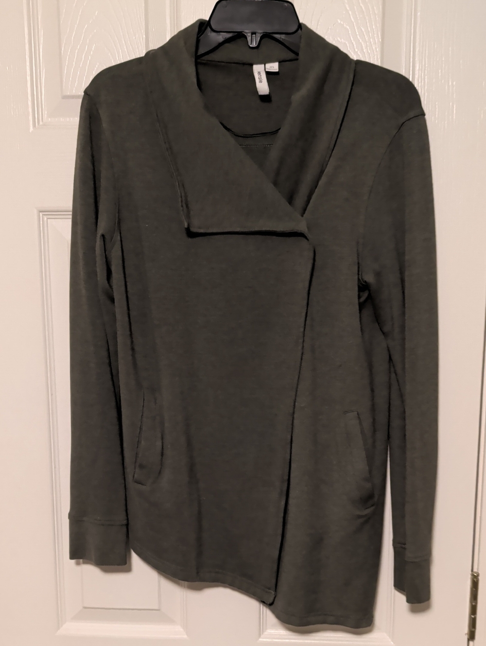 Kensie Olive Green Knit Top